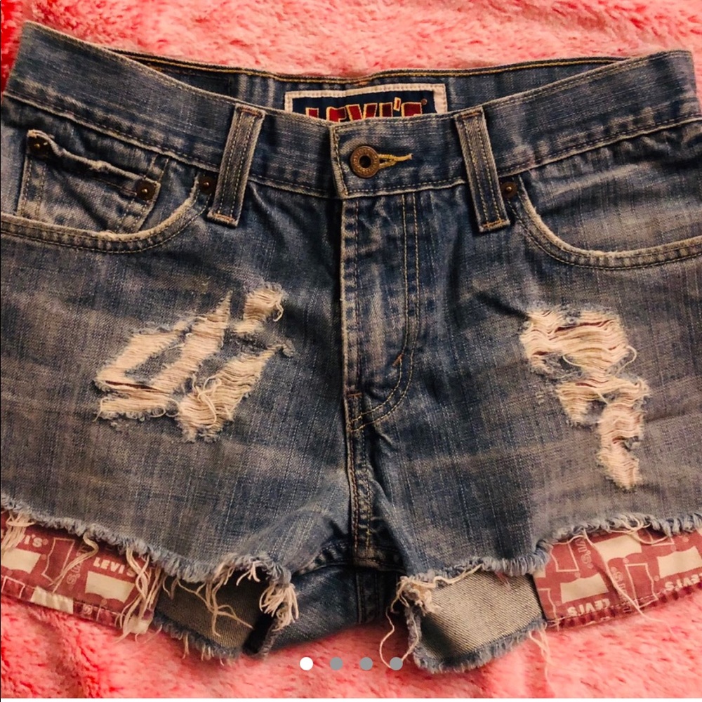 Vintage Levi’s shorts